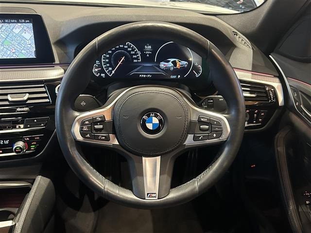 5シリーズセダン523i Mスピリット