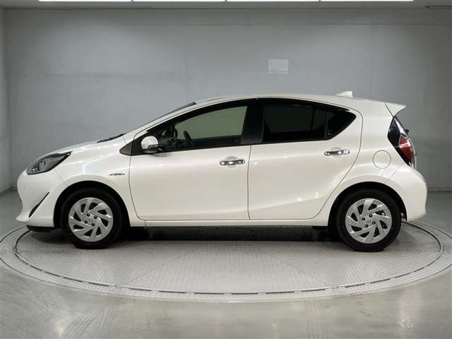 アクア1.5 S スタイルブラック