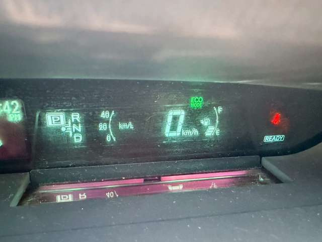 �C�ɂȂ邨�Ԃ�����܂�����E�̓d�b�ԍ����璼�ڂ��X�ɂ��₢���킹���������B�x�����@����ԗ����A��Ԃ܂łȂ�ł������������Ē����܂��B�X�^�b�t�ꓯ���A�����҂����Ă���܂��B