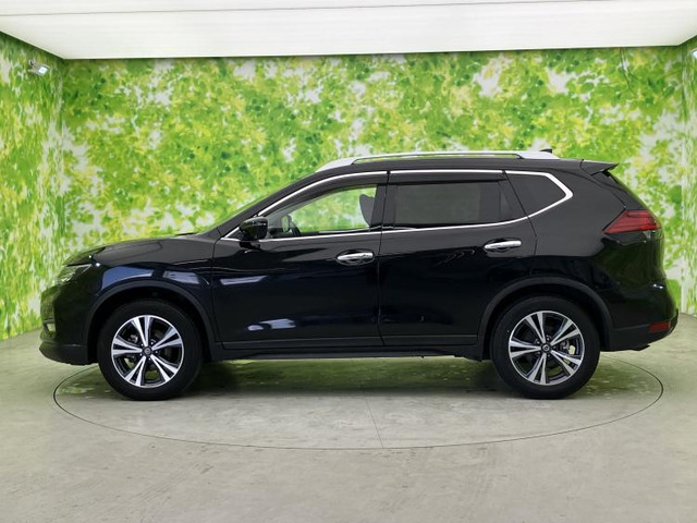 エクストレイル2.0 20Xi