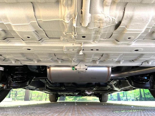 下回りがきれいなうちに、防錆加工の施工がオススメ。降雪地域はもちろん、沿岸部にお住いの方や、趣味でマリン・ウィンタースポーツをされる方にご好評いただいております。