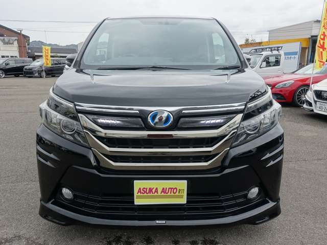 ヴォクシー1.8 ハイブリッド V