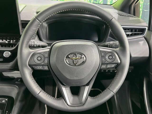 【ステアリングスイッチ】運転中、前方から目線をそらすことなく、オーディオ等の操作が可能な便利機能!安心&快適なドライブを演出してくれます♪