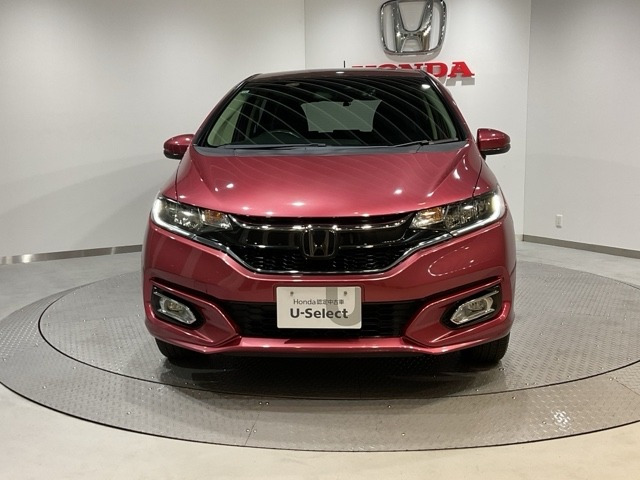 フィット1.5 ハイブリッド F 4WD