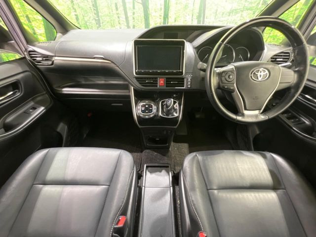 エスクァイアハイブリッド1.8 Gi ブラックテーラード