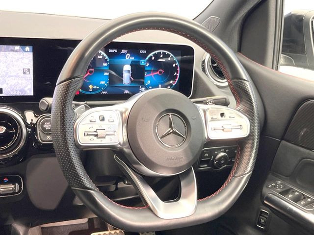 ���n���h�����̃X�������Ȃ��A���ꂢ�ȏ�Ԃ��ێ����Ă���܂��B�e�X�C�b�`���̓�����m�F�ς݂ł��B