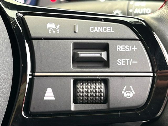 �y�A�_�v�e�B�u�N���[�Y�R���g���[���z�������H�ł̒��������s���y��!!�����ő��x��ۂN���[�Y�R���g���[�����A�Փˌy���V�X�e���ƘA�g���A�O���̎ԗ������m���ĎԊԂ�ۂ悤�ɑ��x���߂��Ă���܂�!!