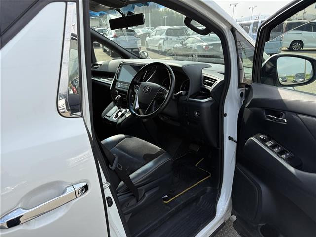 ヴェルファイア2.5 Z Aエディション ゴールデンアイズ