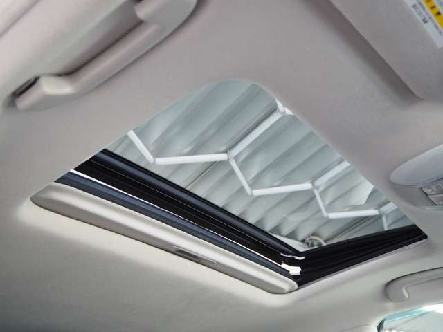 シーマハイブリッド3.5 VIP