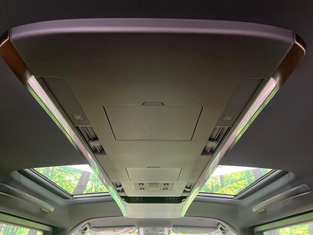 �y���E�Ɨ����[�����[�t�z2��ڍ��E�Ȃɂ��ꂼ��z�u���ꂽ�K���X���[�t!�������ɍ��킹�ĕБ������V�F�[�h��߂邱�Ƃ��\�ł�!