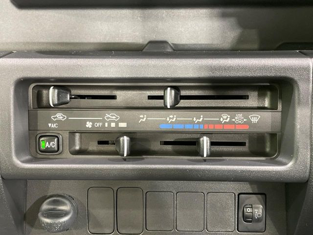 �����~�������Ă��S�Ȃɉ��K�ȋ󒲂�͂��Ă����A�_�C�������G�A�R���𑕔���