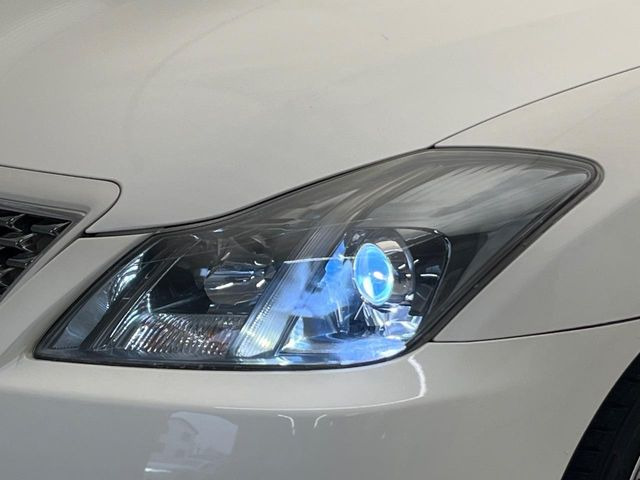 �yHID�w�b�h���C�g�z���ɖ��邭�O�����Ƃ炵�Ă����̂ŁA���V����Ԃ̑��s�������E�ǍD�ň��S���Ă���肢�������܂��B