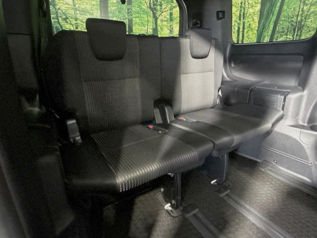 3��ڃV�[�g�͂�������ԗǍD����l�ł��������ƍ����Ē����܂��̂ŁA��l���ł̂��o���������N���N�ł��􂲉Ƒ��ŁA�C�̒m�ꂽ���ԂŁA�h���C�u�ɍs���̂��y���݂ł��ˁ�