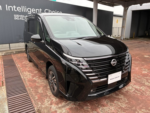 セレナ2.0 ハイウェイスターV 4WD