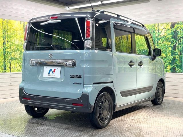 ��D�]�𒸂��Ă���܂��{�f�B�̒e�X�v���b�V���R�[�g���D�]��t���B�ʏ�̃K���X�R�[�g�ƈقȂ�A�ϋv�N��6�N�̖��@���K���X�R�[�e�B���O���A�{�f�B���L���C�ȏ�Ԃɕۂ��Ă���܂��B