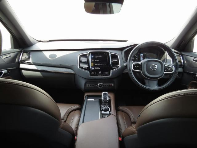 XC90リチャージ PHEV T8 AWD インスクリプション 4WD
