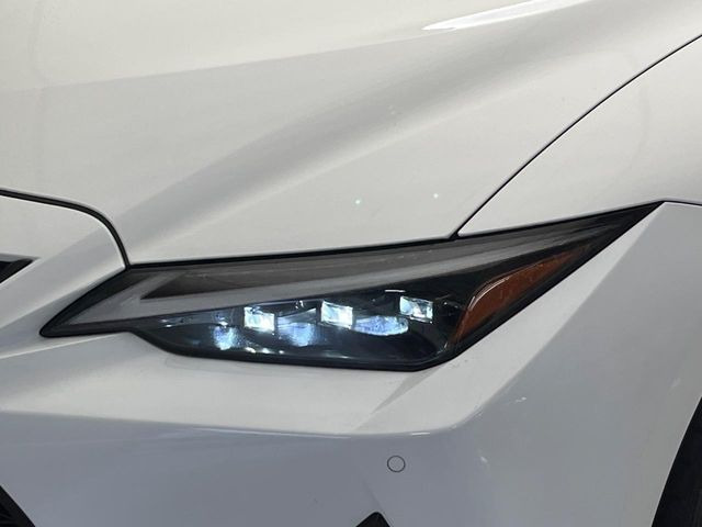 �y�O��LED�w�b�h���C�g�z�X�^�C���b�V���Ȍ����ڂ̎O��LED�w�b�h���C�g�𑕔���X�^�C�������łȂ��A��Ԃ̑��s�����E�ǍD�ň��S���Ă���肢�������܂��B