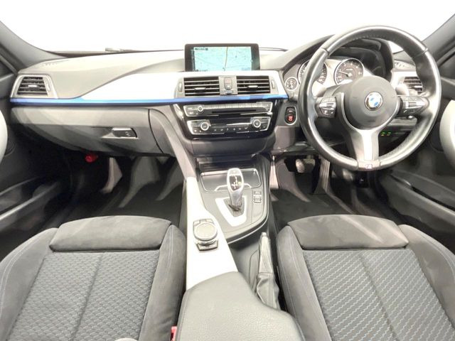 3シリーズツーリング320d Mスポーツ