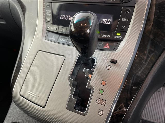 アルファードハイブリッド 2.5 SR Cパッケージ E-Four 4WD