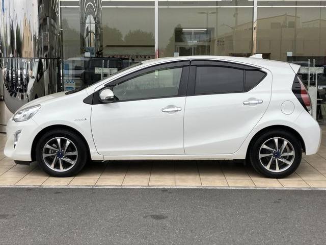 アクア1.5 S スタイルブラック