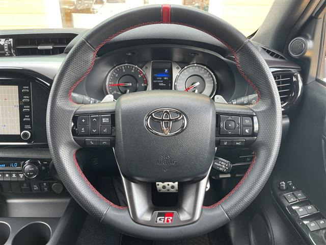 ハイラックス2.4 Z GRスポーツ ディーゼル 4WD