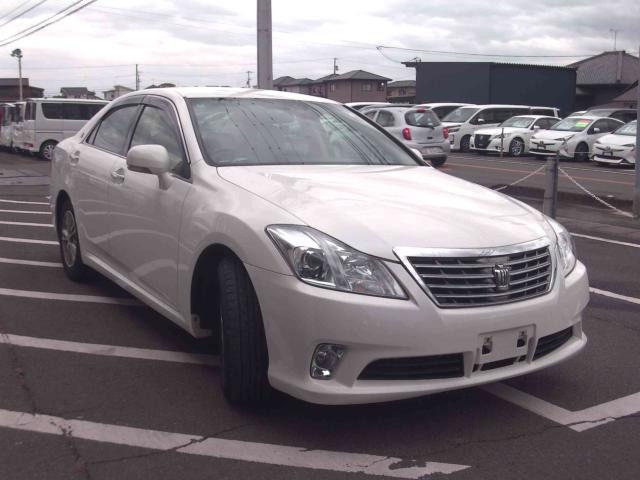 クラウン2.5 ロイヤルサルーン プレミアムエディション