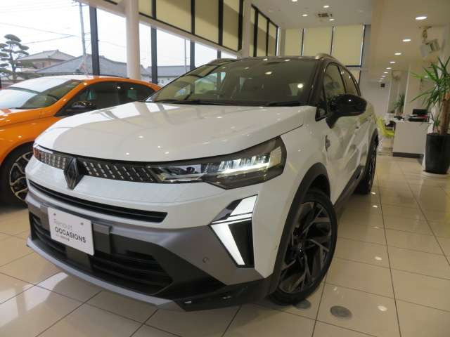 キャプチャーエスプリ アルピーヌ フルハイブリッド イーテック