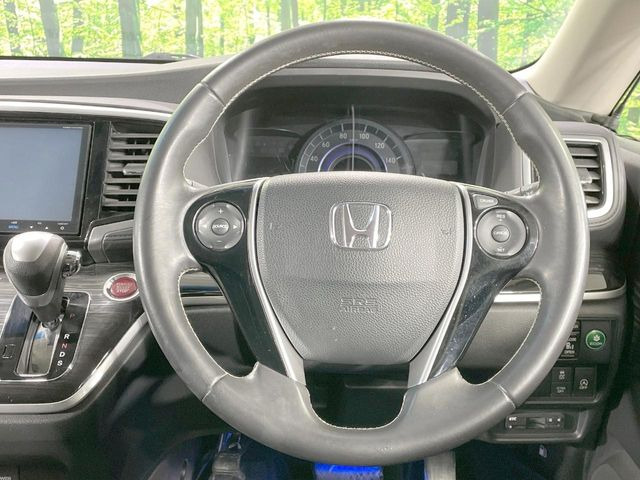 �y�����v�����X�e�A�����O�z�㎿�Ȋv���g�p���邱�ƂŁA��ɂ����������݂ƂĂ��^�]���₷���n���h���ł���