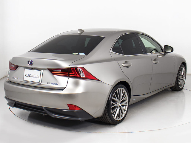 ���I�ȃ��A�r���[�Ō�����܂��B�����ȘȂ܂��͍����ԂȂ�ł͂ł��B