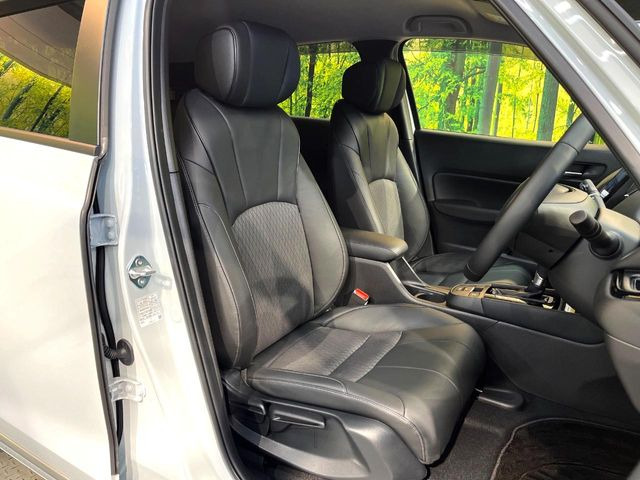 �y�n�[�t���U�[�V�[�g�z�������ƍ���S�n�𗼗������l�C�̃V�[�g���w�ʁE���ʂ̃t�@�u���b�N�f�ނ́A�ʋC���̗ǂ��⊊��ɂ����ɗD��Ă��܂��B�C���╞���ɍ��E���ꂸ���K�ɂ���肢�������܂��B