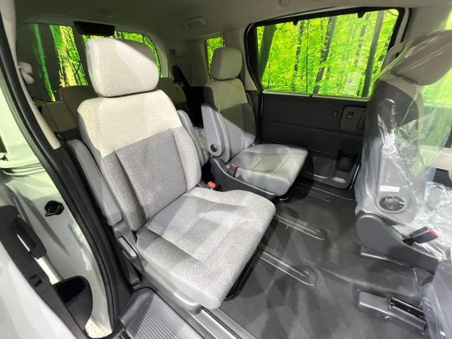 ���i���ȃI���W�i���t���A�}�b�g���I�v�V�����ɂĂ��p�ӂ��Ă���܂��B���D���ȃf�U�C����J���[�����Ԃɍ��킹�đI��ł����������Ƃ��ł��܂���