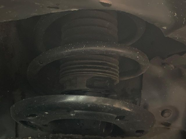 ���Ԃ����S���Ă���肢�������ׂɂ́A�����̒���_�����������܂���B�T�[�r�X�T�|�[�g(�L���ۏ�)�ł͖����_�������񋟂��Ă���A���S�̃J�[���C�t�����߂�������������T�|�[�g�̐��������Ă��܂��B