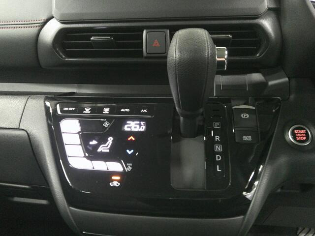 �I�[�g�G�A�R���Ŏ����D�݂̎�����f�����ݒ�o���܂��B���K�Ȏ����ŁA���K�ȉ^�]�����y���݉�����!