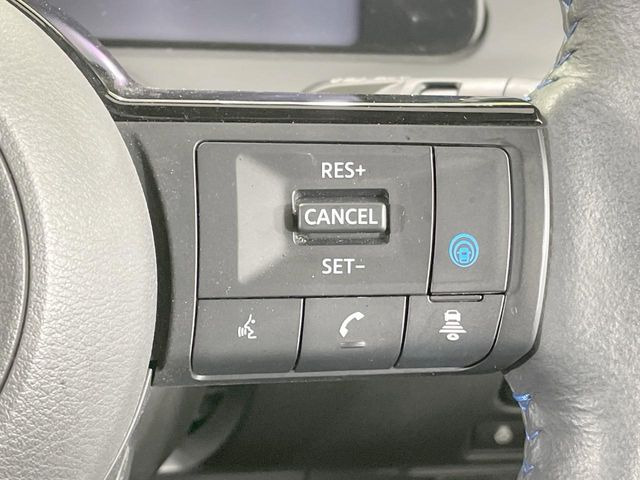 �y�v���p�C���b�g�z�������H�ł̒��������s���y��!!�a�؎��Ə��񑖍s�̃V�[���ŁA�A�N�Z���E�u���[�L�E�X�e�A�����O�������Ő��䂵�A�������^�]�̕��S���y�����Ă���܂���