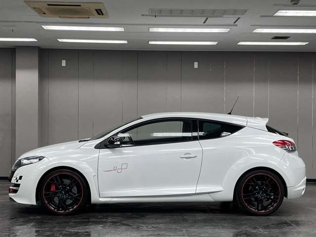 【営業時間】10:00ー19:00※毎週水曜日、定休。年末年始や大型連休中の営業はお電話にてお問い合わせ下さい。