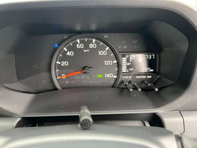 ピクシストラックスタンダード 農用スペシャル 4WD