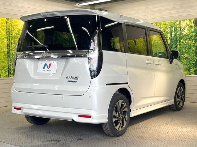 ��D�]�𒸂��Ă���܂��{�f�B�̒e�X�v���b�V���R�[�g���D�]��t���B�ʏ�̃K���X�R�[�g�ƈقȂ�A�ϋv�N��6�N�̖��@���K���X�R�[�e�B���O���A�{�f�B���L���C�ȏ�Ԃɕۂ��Ă���܂��B