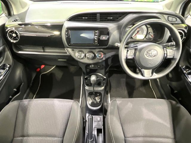 ヴィッツ1.0 F セーフティ エディションIII