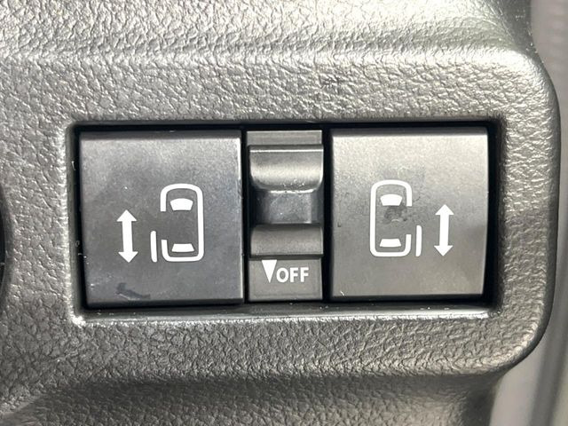 �y�����p���[�X���C�h�h�A�z�X�}�[�g�L�[��^�]�Ȃ̃X�C�b�`�Ō�ȗ����X���C�h�h�A�̊J���\���d��������͂����ăh�A���J����K�v�������A�����Ȃ��q�l�ł��ȒP�ɊJ���߂ł����K�ł���