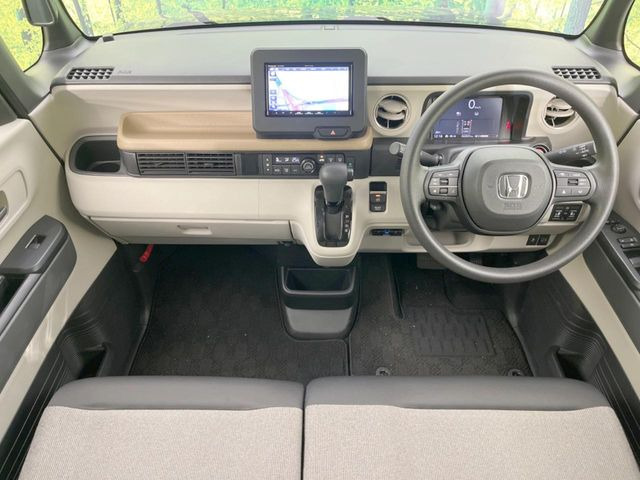 N-BOXベースグレード