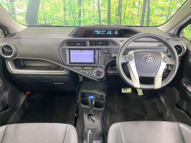 アクア1.5 G ブラックソフトレザーセレクション