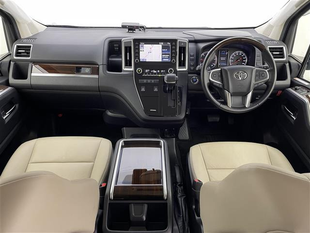 グランエース2.8 プレミアム ディーゼル