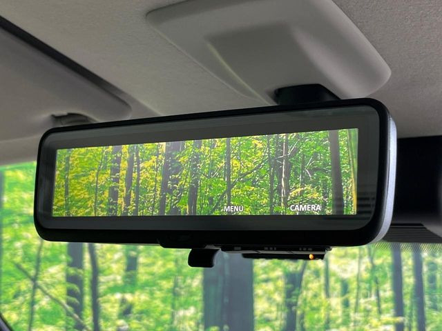 �y�f�W�^�����[���~���[�z��Ȃ̑傫�ȉו��⓯��҂Ō�����m�F���Â炢���ł����S!�J�������B�e�����ԗ�����̉f�������[���~���[���ɕ\���B�N���A�Ȏ��E�ŏ󋵂̊m�F���\�ł�!