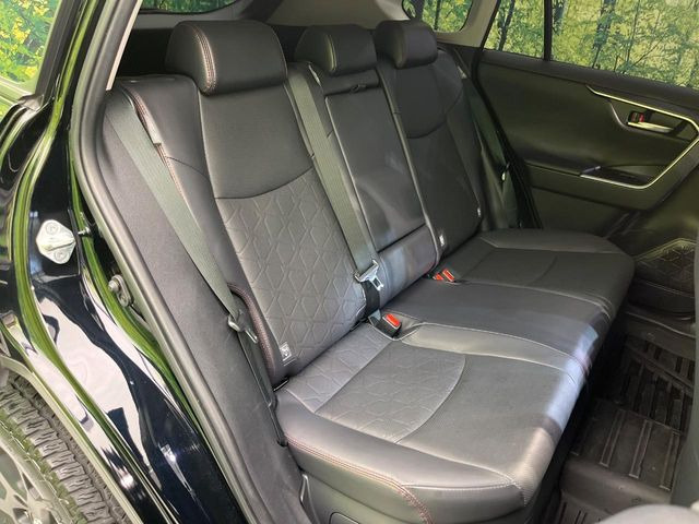 �y���烌�U�[�V�[�g�z����̂ӂ���肪�e�ՂŃ����e�i���X�����ȒP�ȁA�@�\���ɗD��鍇����v���̗p�����㎿�ȃV�[�g�ł��B����S�n���悭�A���������ӂ��S�n�ǂ��ԓ���Ԃ����o���Ă���܂��B