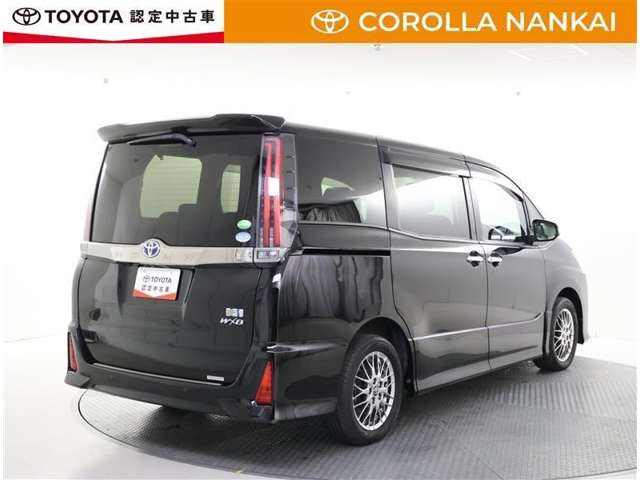 ノア1.8 ハイブリッド Si W×B II