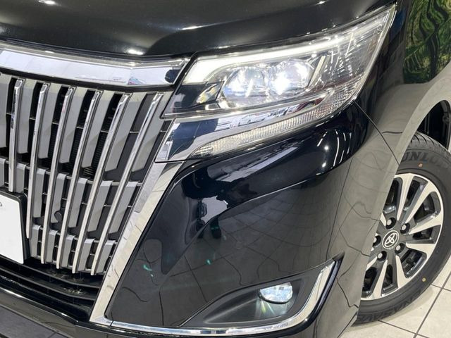 �yLED�w�b�h���C�g�z���V����ԑ��s�����ǍD�Ȏ��E���m�ۂ����S���ĉ^�]�ł��鍂�P�xLED�w�b�h���C�g�𑕔�!�_�����x�������A����d�͂��}�����Ă��܂��B