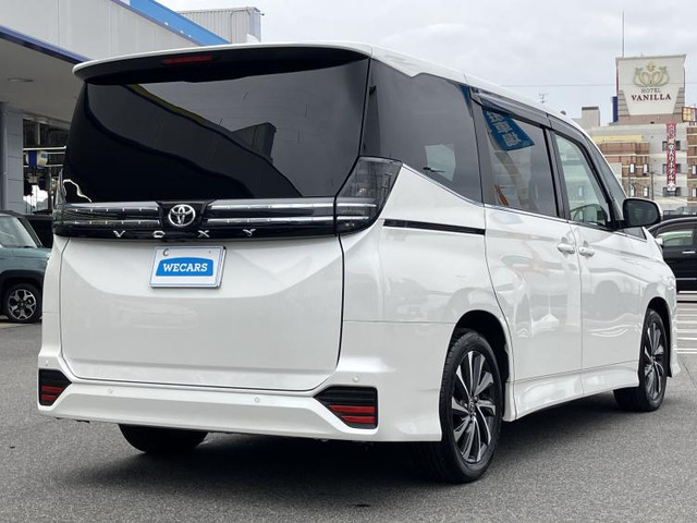 ヴォクシー2.0 S-Z