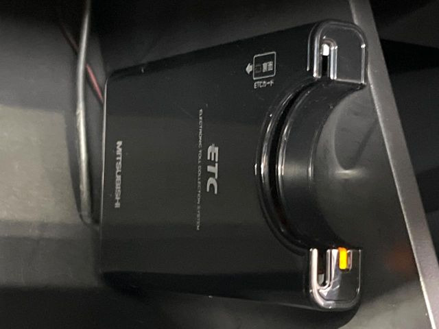 【ETC】高速道路の料金所をストレスなく通過!話題のスポットやサービスエリアに多い「スマートIC」利用時は必須のアイテムです。当店でセットアップを実施、ご納車当日からすぐにご利用いただけます!