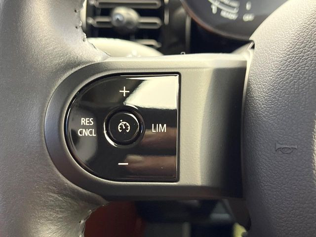 ���I�[�g�N���[�Y�R���g���[��:�������H�⎩���Ԑ�p���H���ɂāA�葬���q���\�ƂȂ�֗��ȋ@�\�ł��B�������ړ��̍ۂł����ɂ����֗��ɂ��g�����������܂���