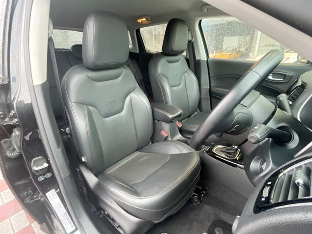 ���V�[�g�̎g�p��:�j��E�ւ�������Ȃ��A�����̒ʂ肫�ꂢ�ȏ�Ԃ��ێ����Ă���܂��B�܂��A�����N���[�j���O�E�R�[�e�B���O�����p�����������܂��B